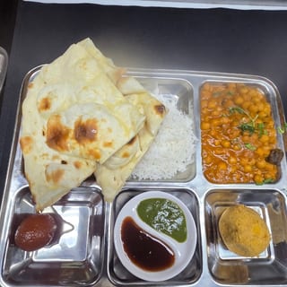 Thaali / Channa Masala