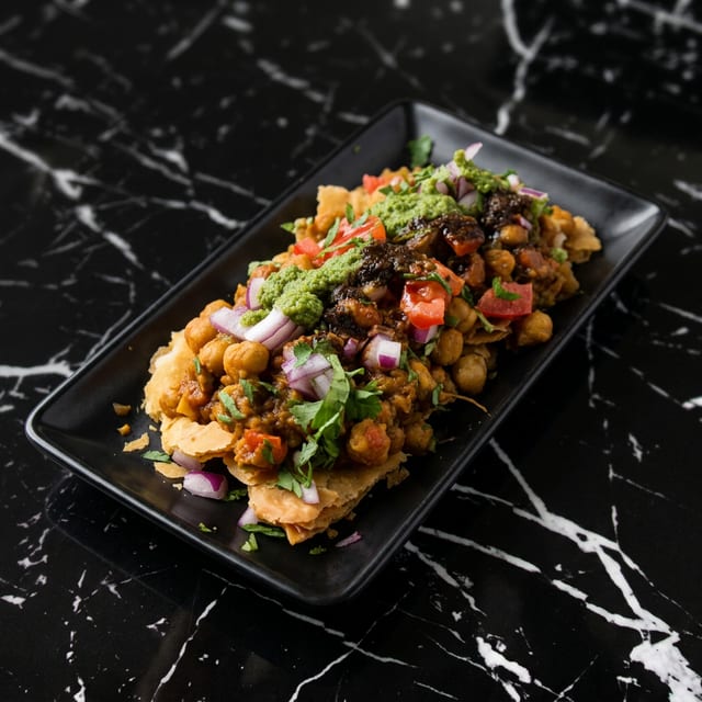 Samosa Chaat (V/option).
